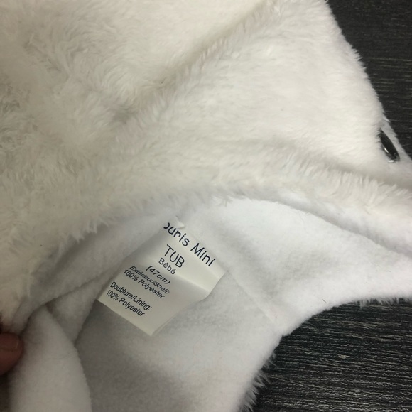 2 / 15$ Baby one size hat - Picture 4 of 5